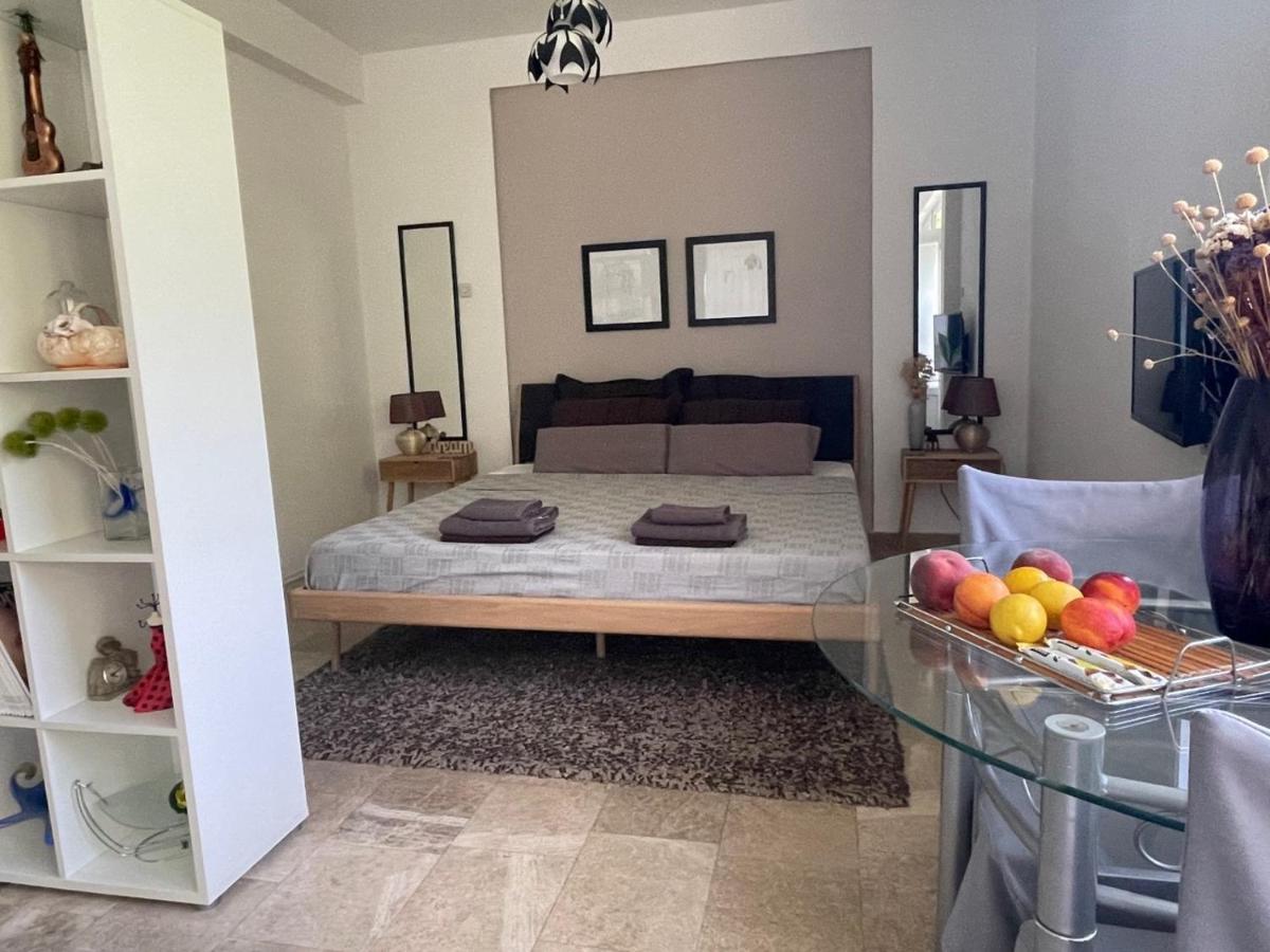 Villa Tamara With Garden And River View - Free Private Parking - Garage Mostar Exteriör bild