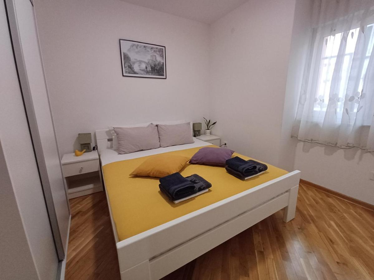 Villa Tamara With Garden And River View - Free Private Parking - Garage Mostar Exteriör bild