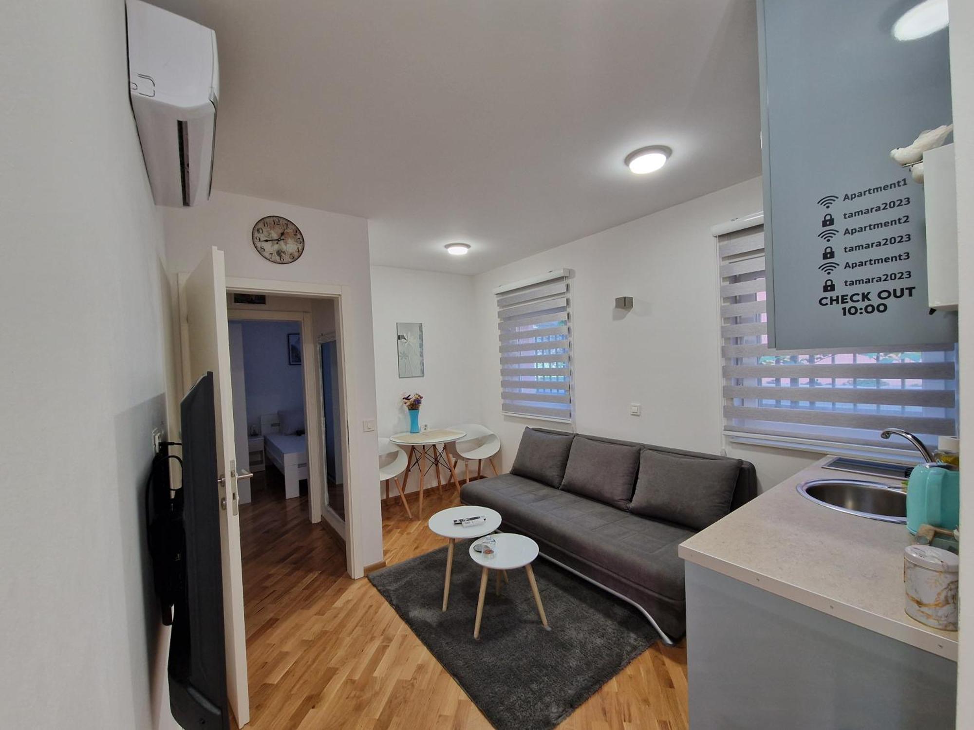 Villa Tamara With Garden And River View - Free Private Parking - Garage Mostar Exteriör bild