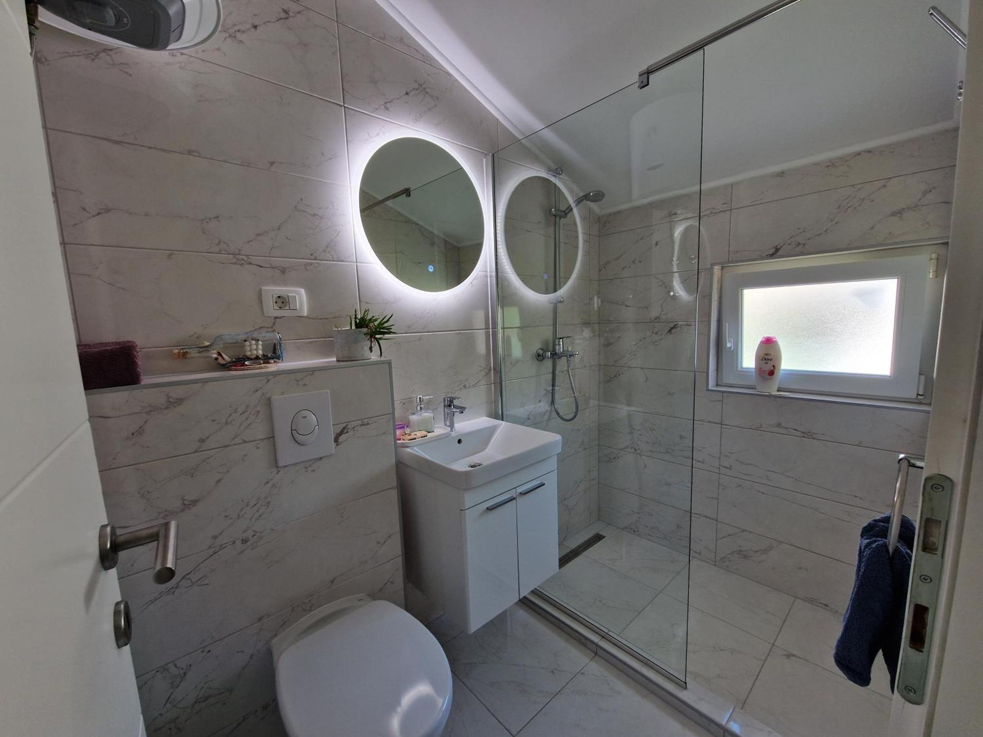 Villa Tamara With Garden And River View - Free Private Parking - Garage Mostar Exteriör bild